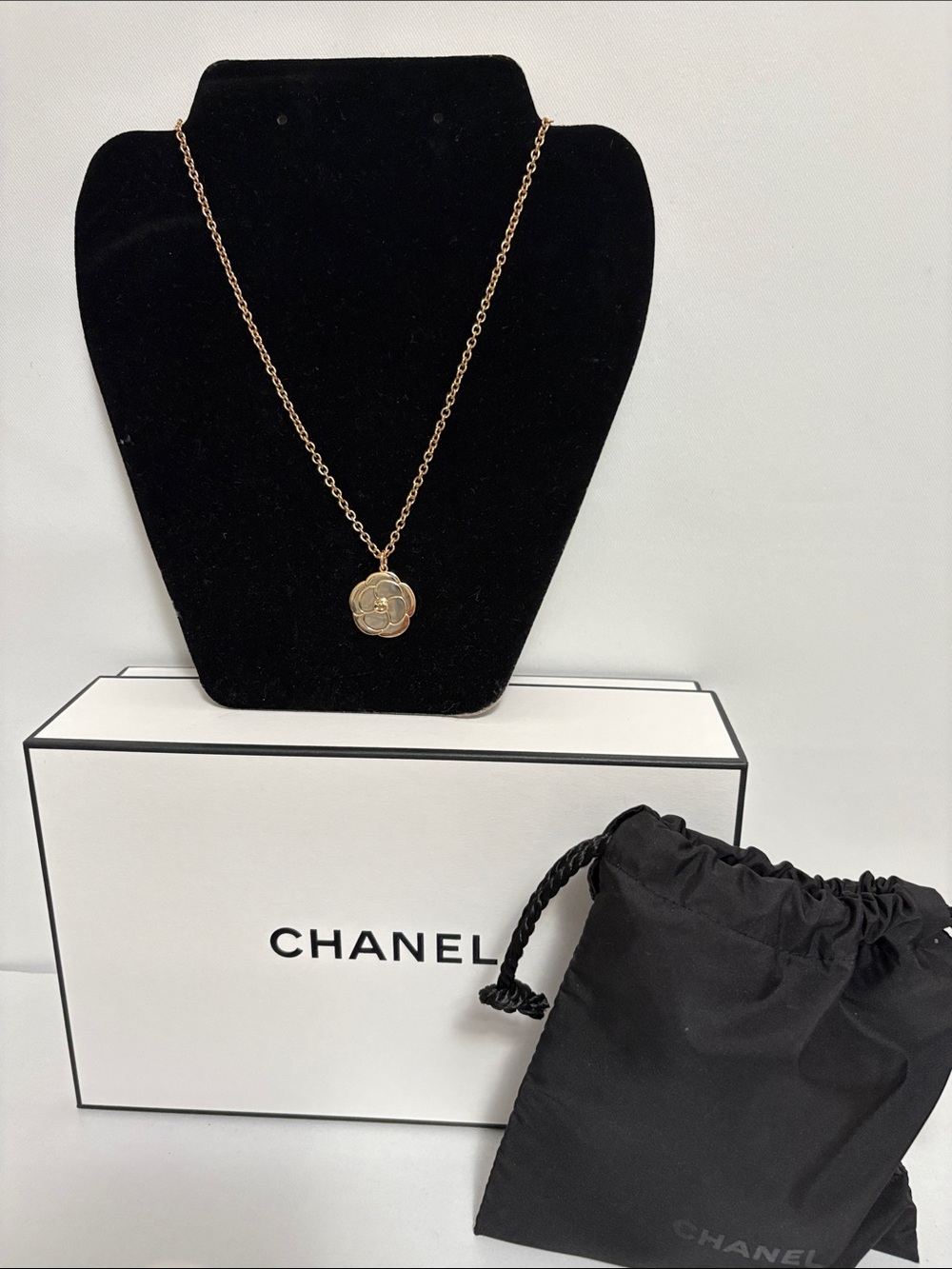 Chanel Charm on Gold Necklace ⭐️✨